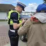 Cztery śmiertelne wypadki w ciągu doby – policja apeluje o ostrożność