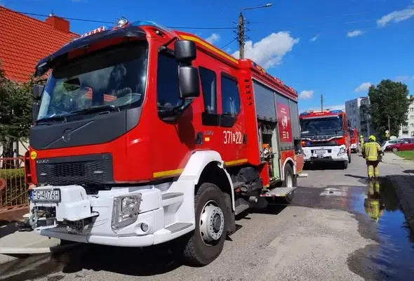 Pożar szopy w Międzyrzeczu – strażacy w akcji