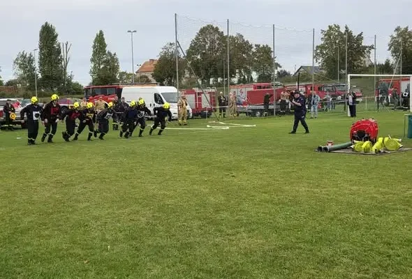 Powiatowe Zawody Sportowo-Pożarnicze w Przytocznej – gmina Trzciel z godną reprezentacją