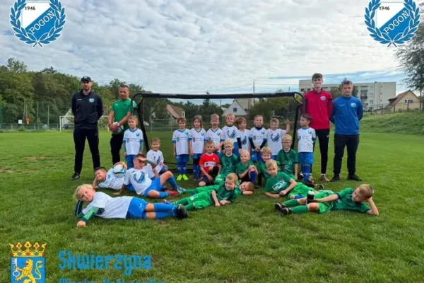 Skrzaty z Akademii Piłkarskiej Pogoń Skwierzyna rozegrały sparing z Cister Football Międzyrzecz