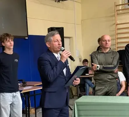 Szkolna Familiada w CKZiU Międzyrzecz z okazji Dnia Edukacji Narodowej
